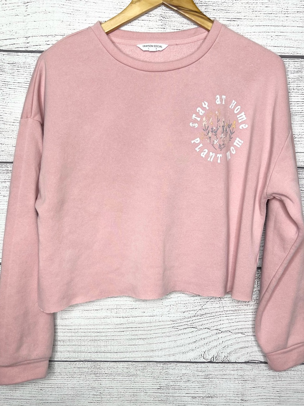 “'Stay at Home Plant Mom” Pink Cropped Sweatshirt Size Medium by Grayson Social
